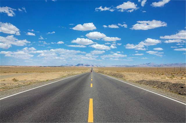 最新旅途文與公路文推薦，探索未知的邊界，感受生活的韻律